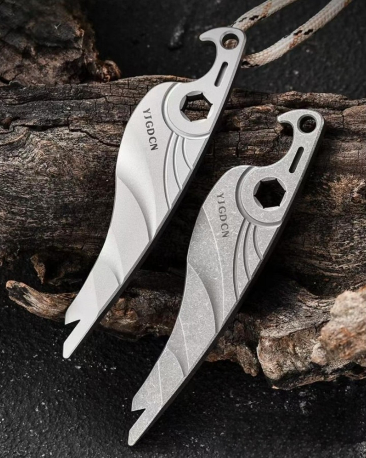 EDC Titanium Bottle Opener Pry Bar Crowbar Wrench Keychain Pocket Multi Tools A+