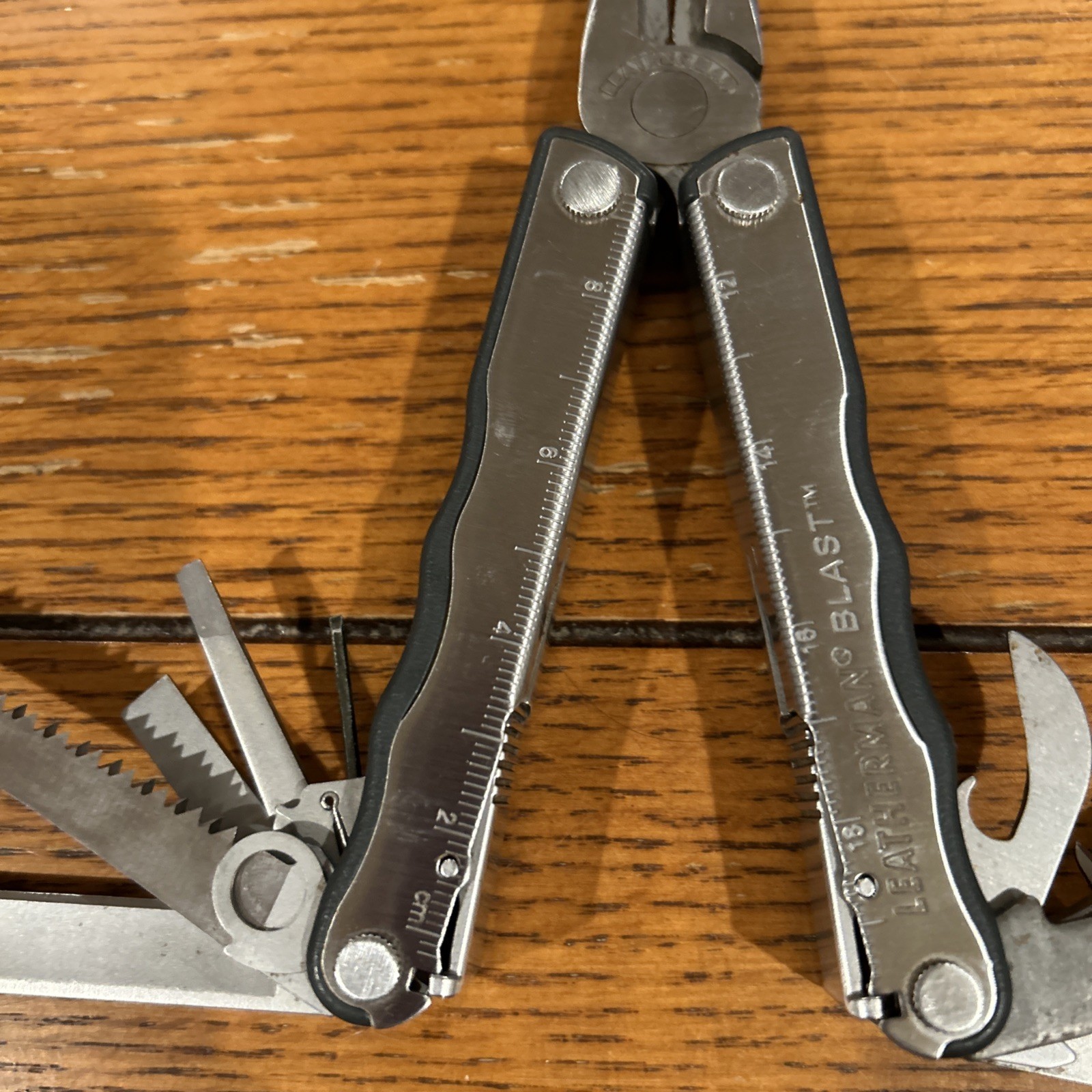 Leatherman BLAST Multi-Tool w/ Factory Sheath Retired 15 functions