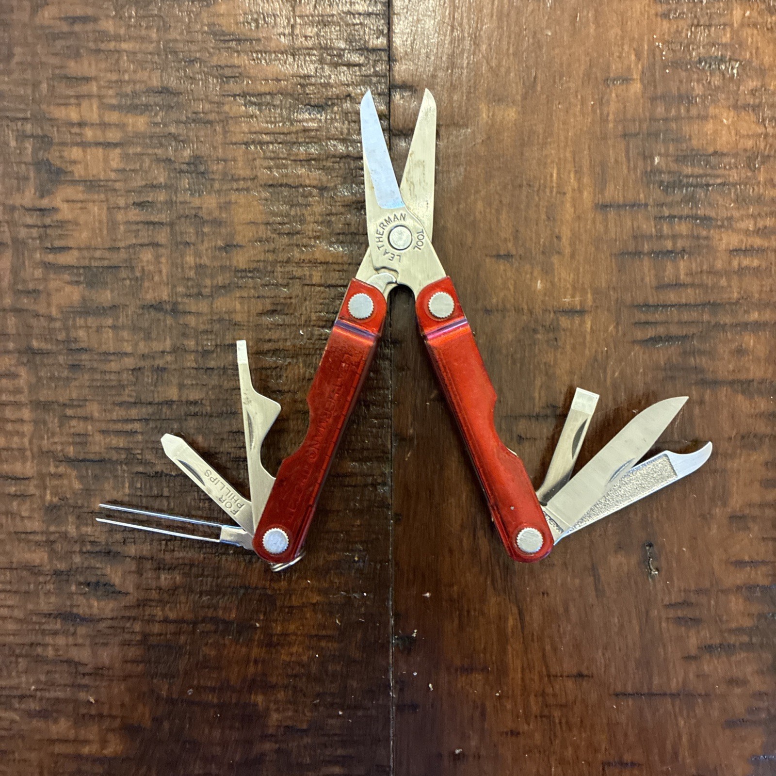 RARE Leatherman Micra Translucent Red Polycarbonate Multi Tool 08/01 USA