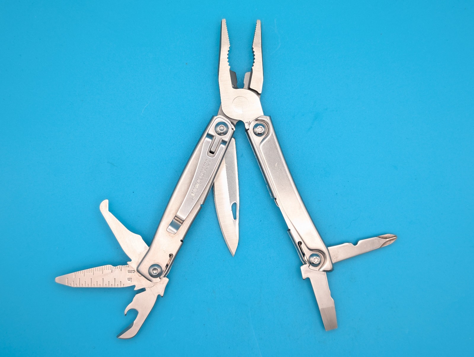 Leatherman Rev 3.8″ Multi-Tool, Stainless!
