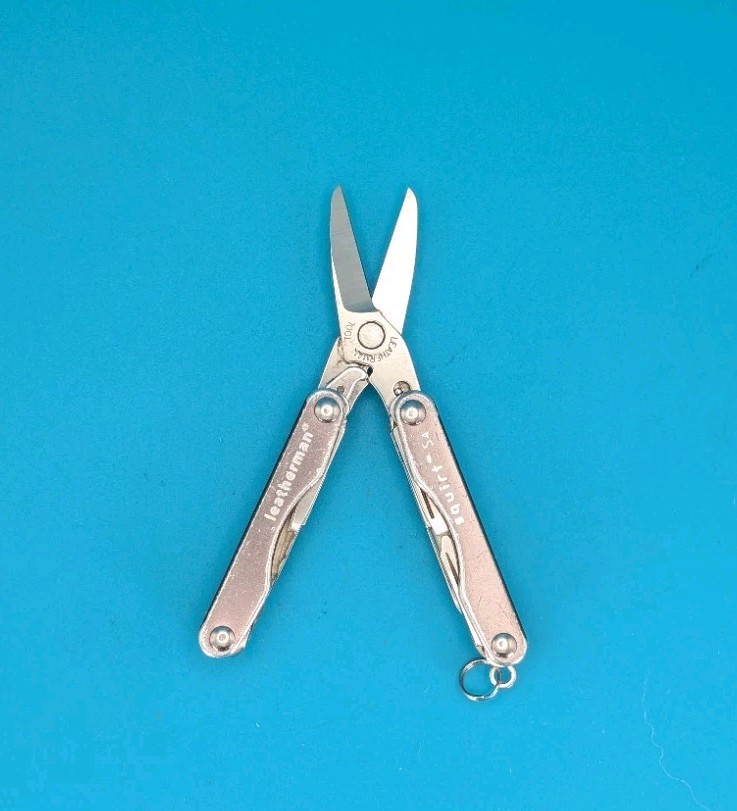 Leatherman Squirt S4 Multi-Tool, Key Ring, Retired, GRAY!