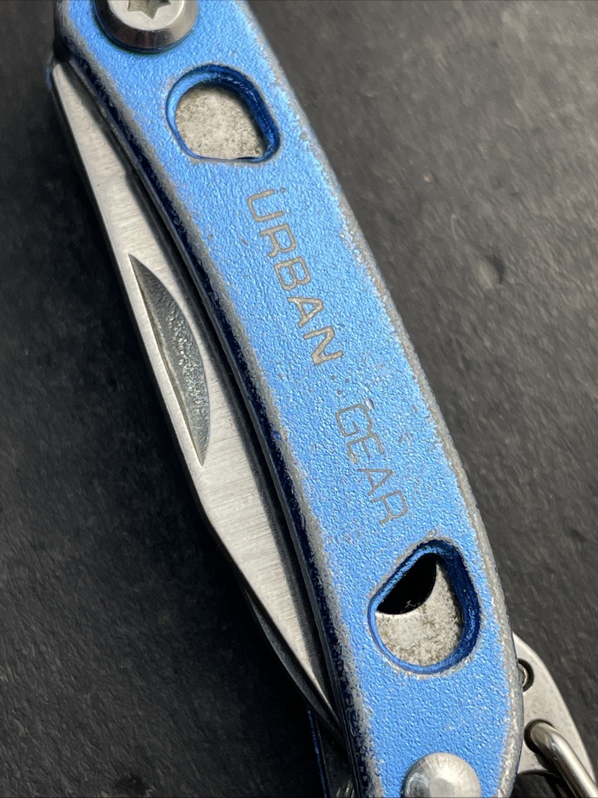 Urban Gear Mini Multitool – Versatile Pocket Tool