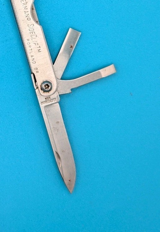 Leatherman SideClip Multi-Tool! 08/03 DATE STAMP! RARE! BASS PRO SHOPS