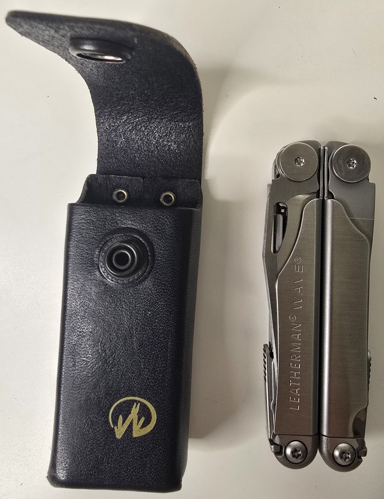 Leatherman Wave Multi Tool 10/06 Date Code w Original Leather Sheath Unused