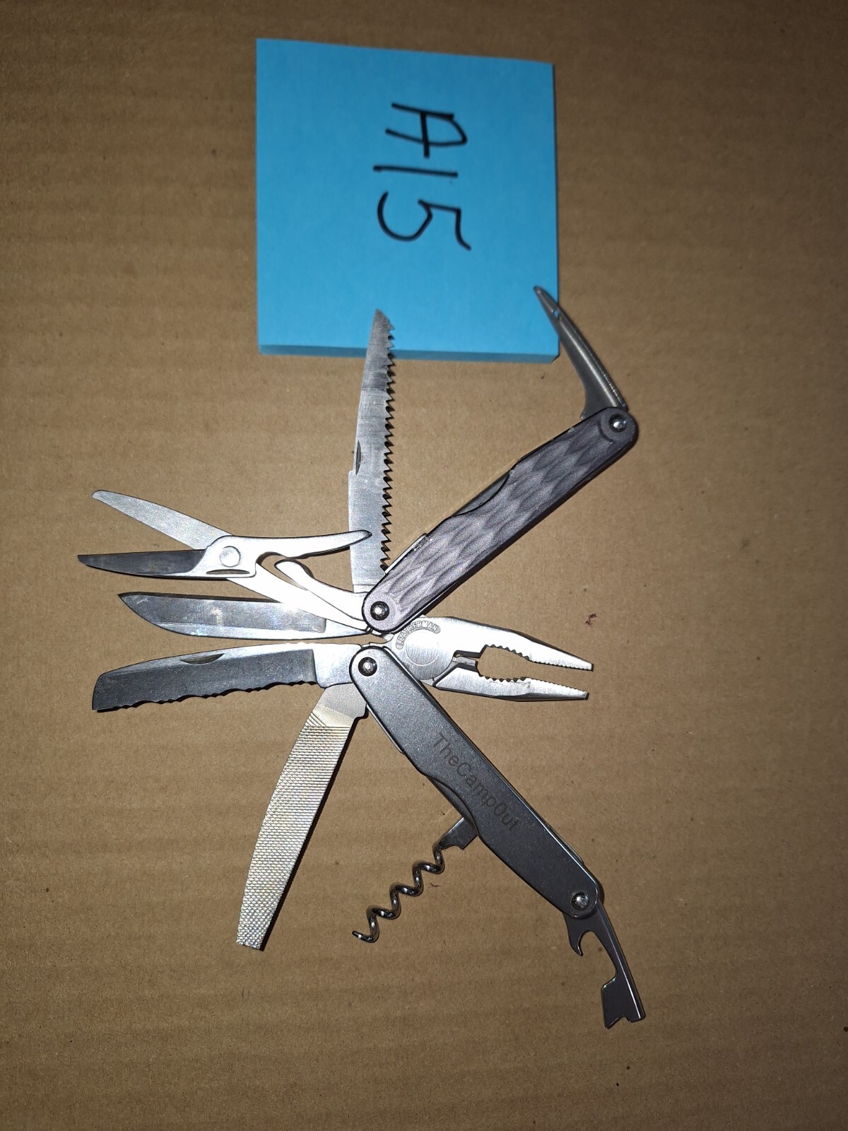 1 Leatherman Grey XE6 JUICE Multi Tool FISHING NICE LOT A15