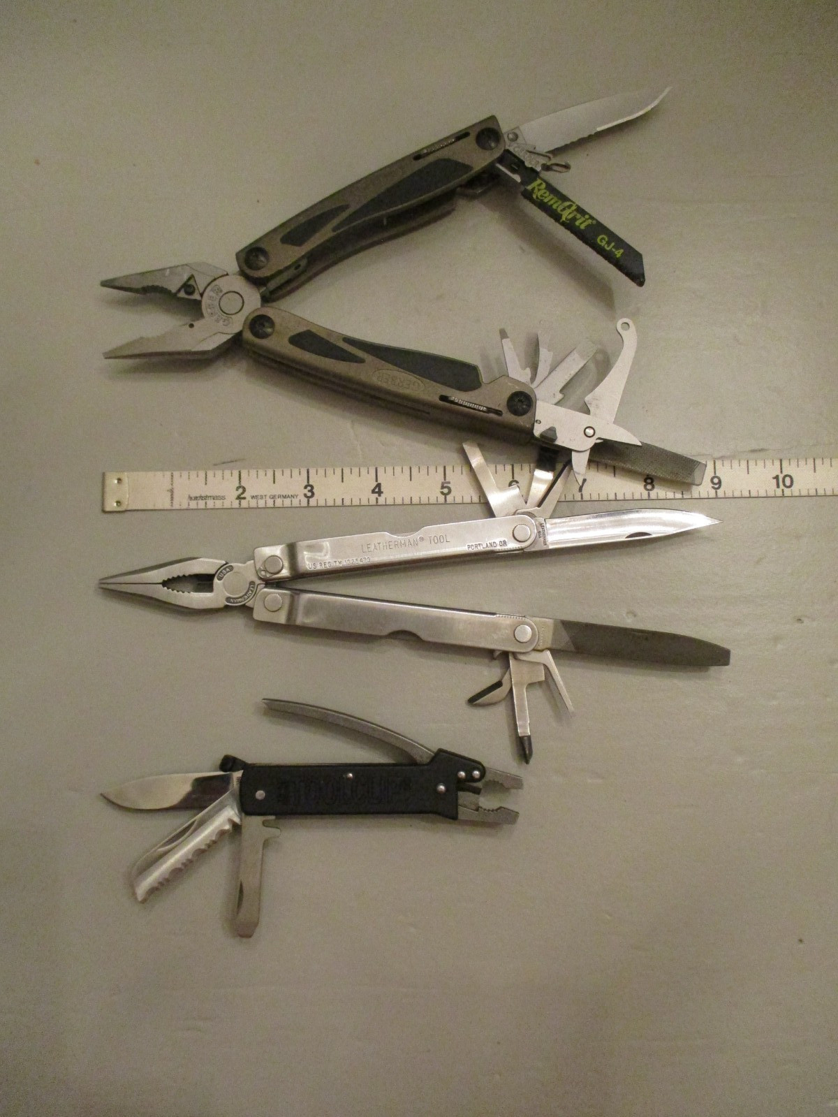 MULTI-TOOL SET (3) GERBER MP800 LEGEND+LEATHERMAN+SOG w/2 LEATHER CASES – NICE!