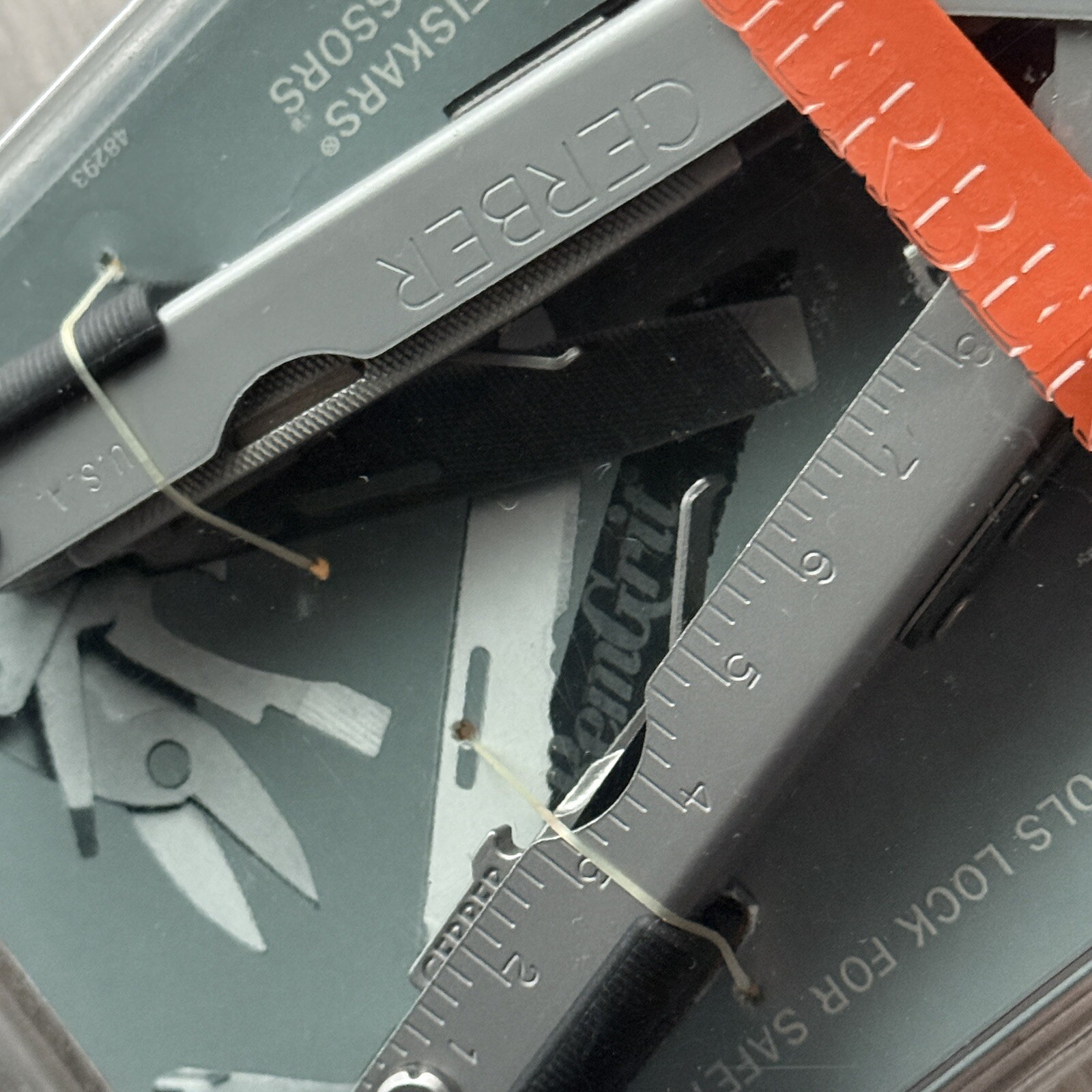 Gerber Evolution MP650 multi plier Military variant with Blunt & Technician Head