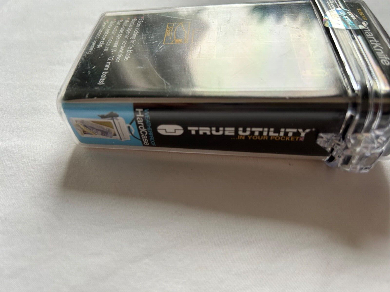 True Utility Smart Pocket Knife 11-in-1 Multi Tool With Weatherproof Case Clip