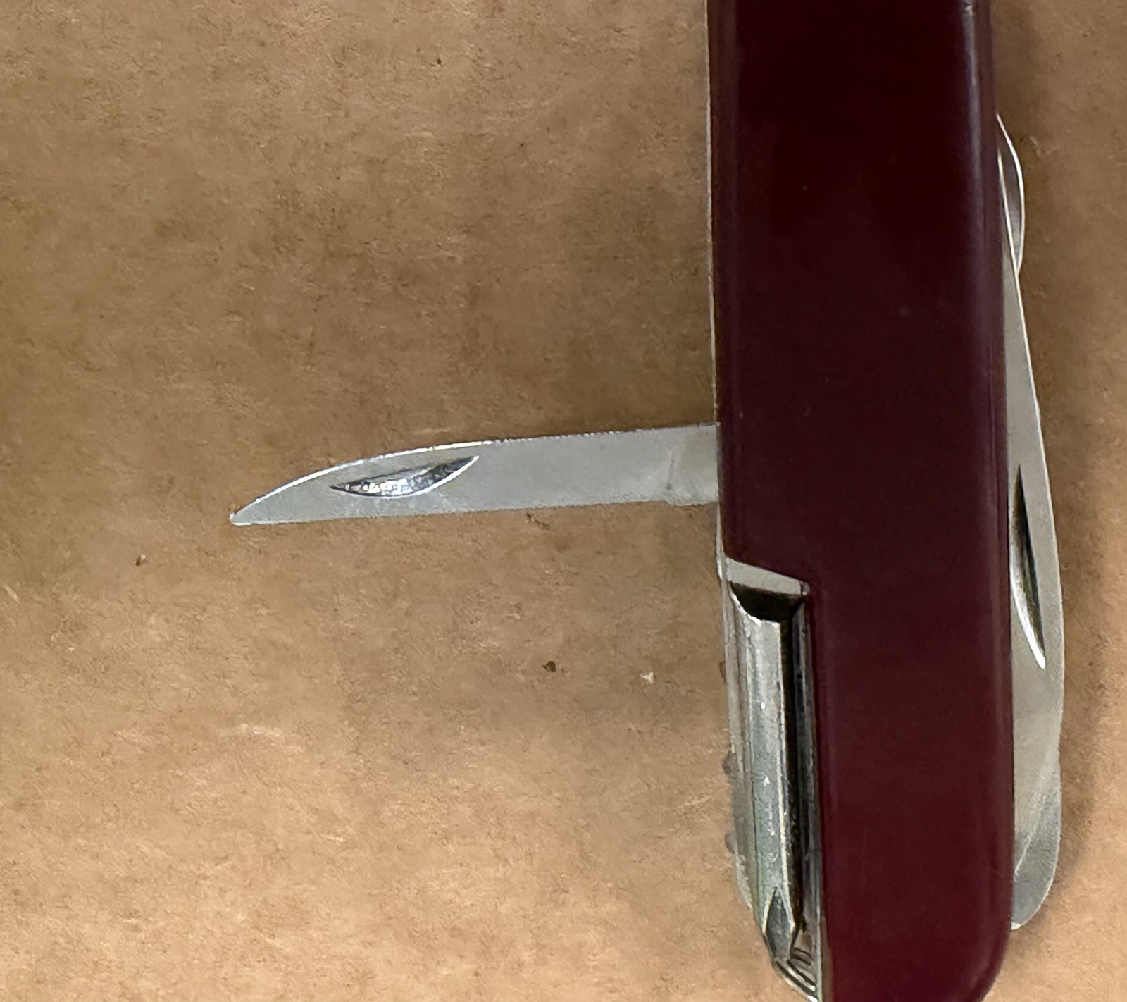 Multi-Tool Pocket Camp Knife Red, 11 in 1 Tool 3 1/2″ + 2 1/4” 3 in 1 Knife