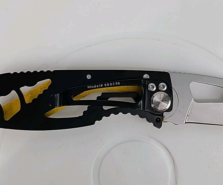 LOT 3 Piece Set CAT 13-in-1 Multi-Tool and Pocket Knife and Razor Knife NWOB