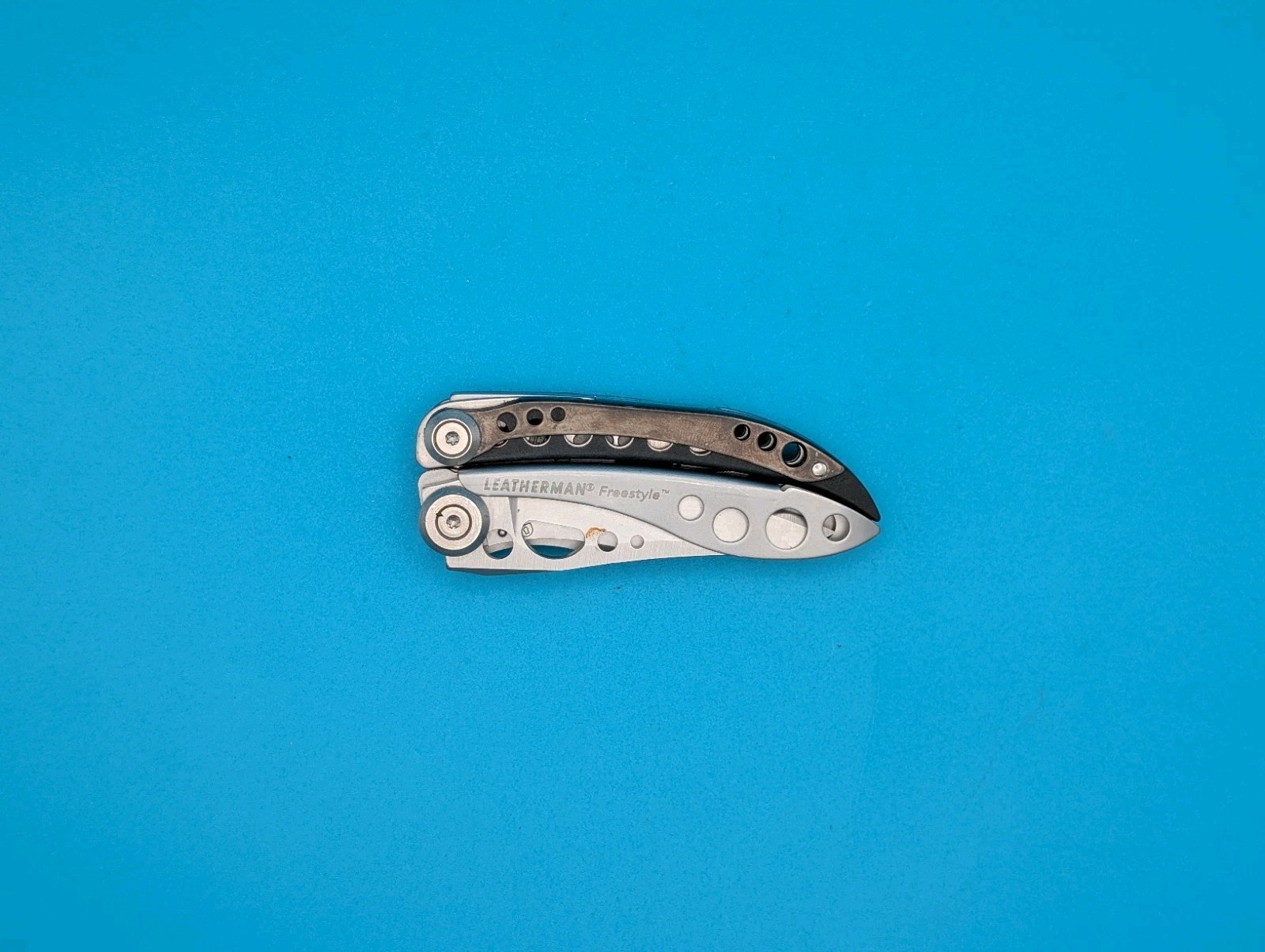 Leatherman Freestyle Multi-Tool – Discontinued – FAST SHIPPING!