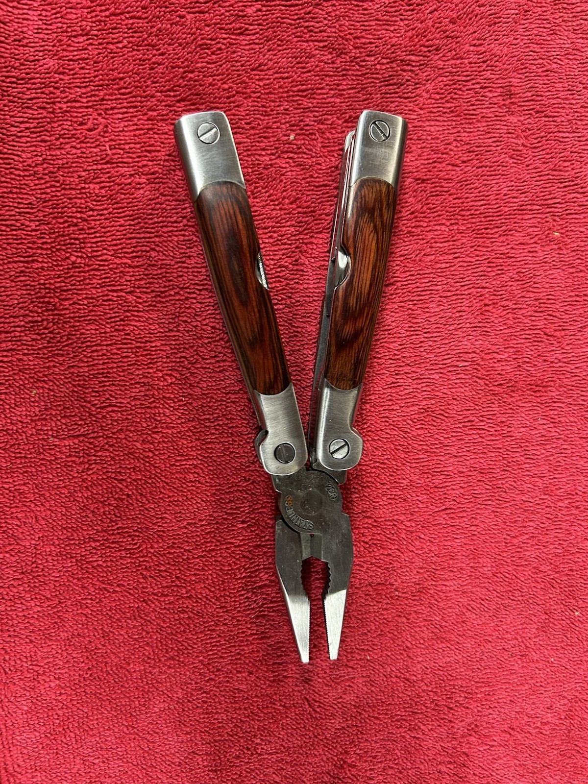 Winchester 2CR Multi-Tool Wood Grain Grip & Nylon Sheath Bit Set Excellent