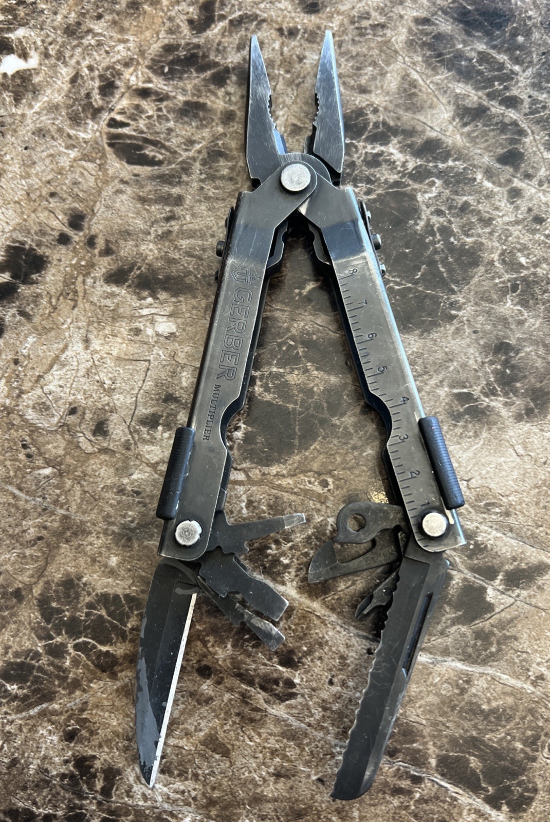 Gerber MP600 Black Multi-Tool Pliers 10-in-1 One-Hand Opening w/ Ruler