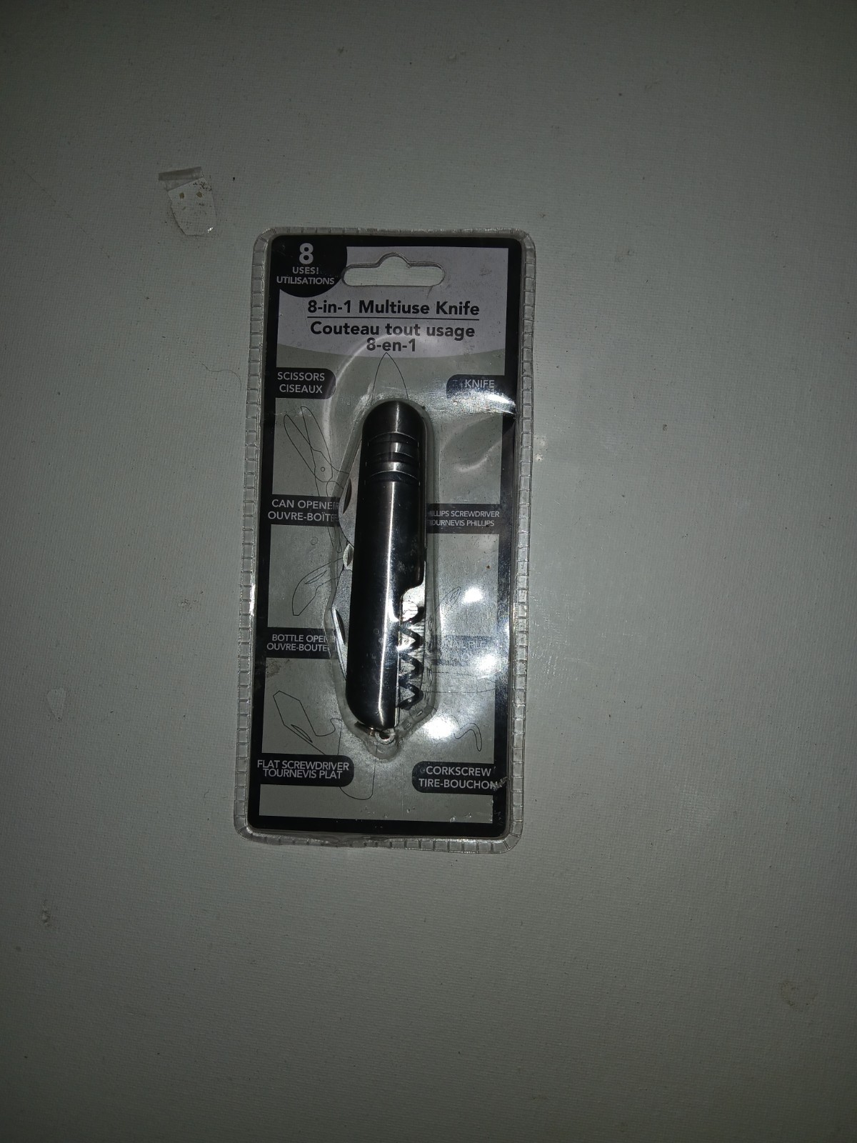 8-in-1 Multi-use Knife A Compact and Portable New In Package Never Used