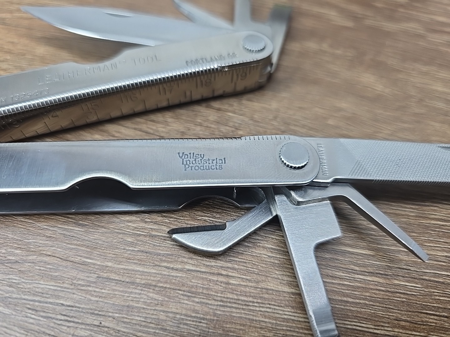 Leatherman Pocket Survival Tool 1992 The Original Multi-Tool New NIB w/ Sheath