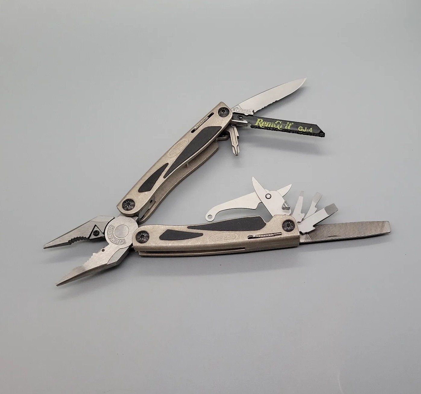 GERBER 800 LEGEND MULTI TOOL MULTI-PLIER: CARBIDE CUTTERS PLIERS KNIFE REMGRIT