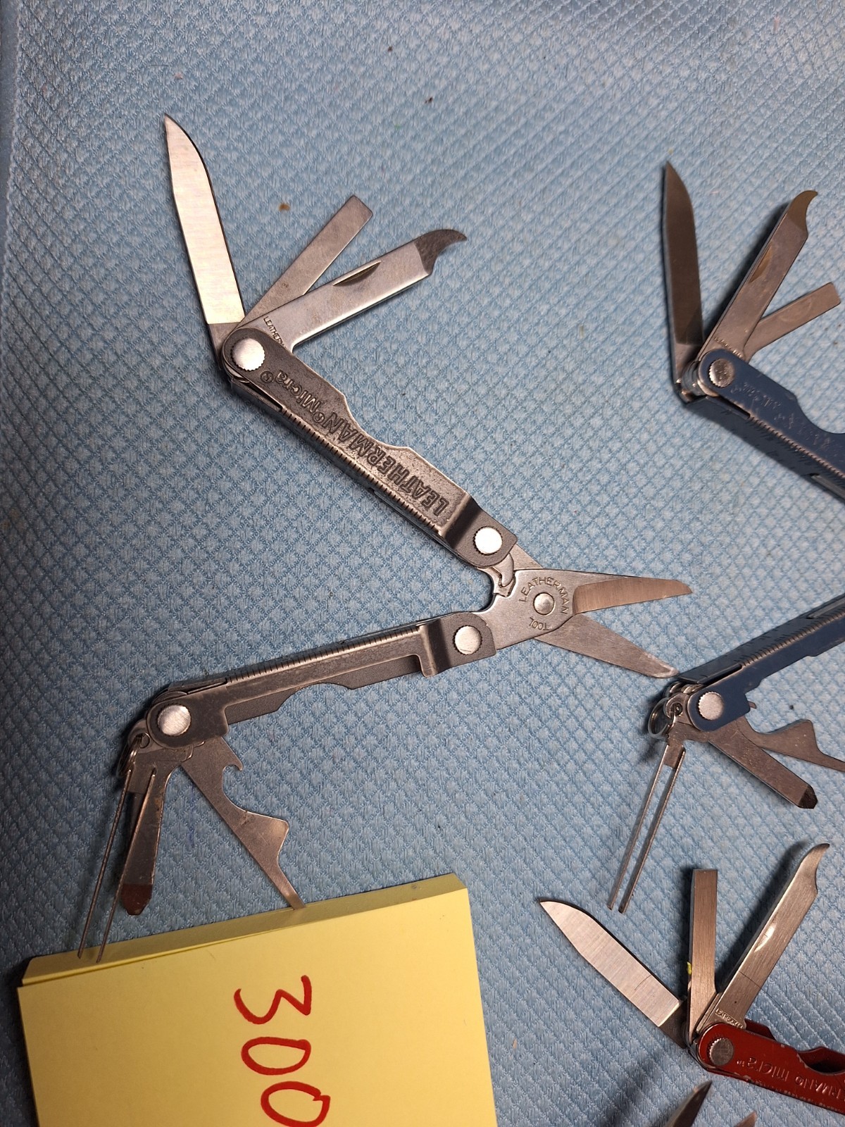 4 Leatherman MICRA Mini Multi Tools AIRPORT CONFISCATION LOT 3004