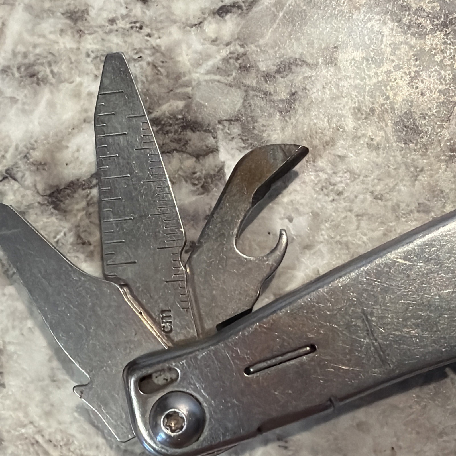 LEATHERMAN WINGMAN MULTI-TOOL! FAST SHIPPING! USED