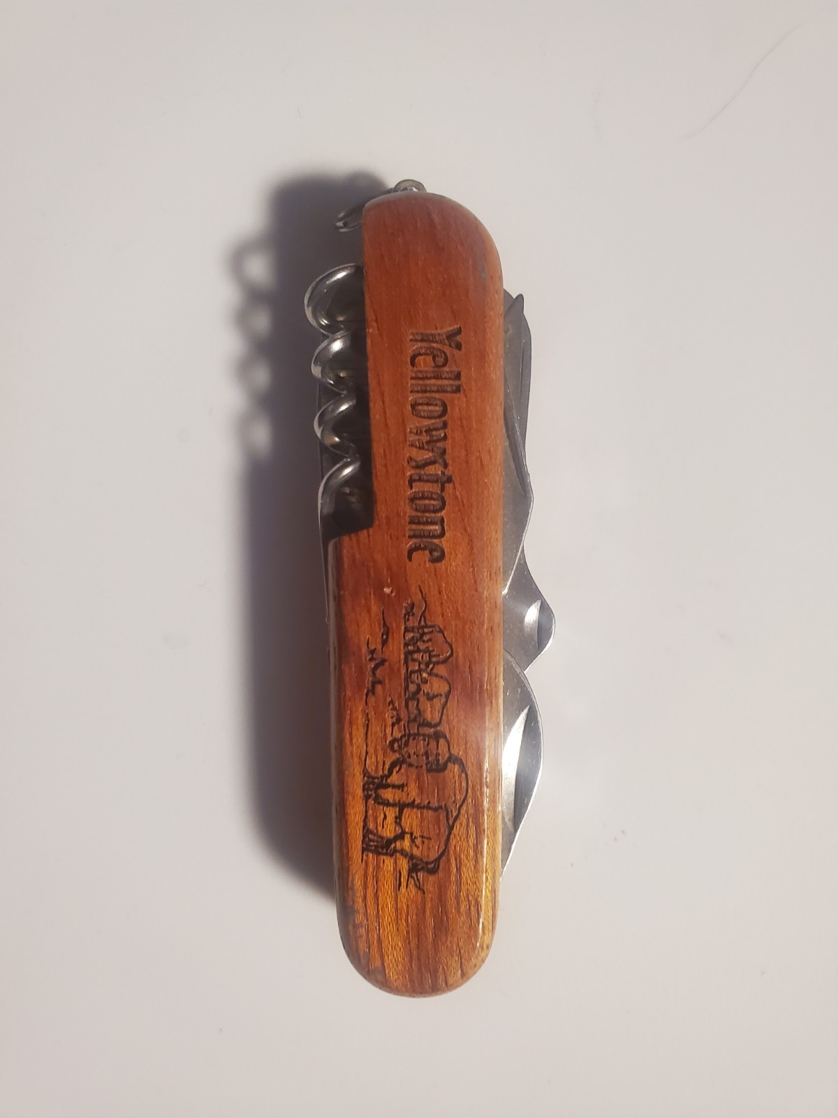 Yellowstone Multi Tool Pocket Knife Bottle Opener Screwdriver Keychain Gift Set