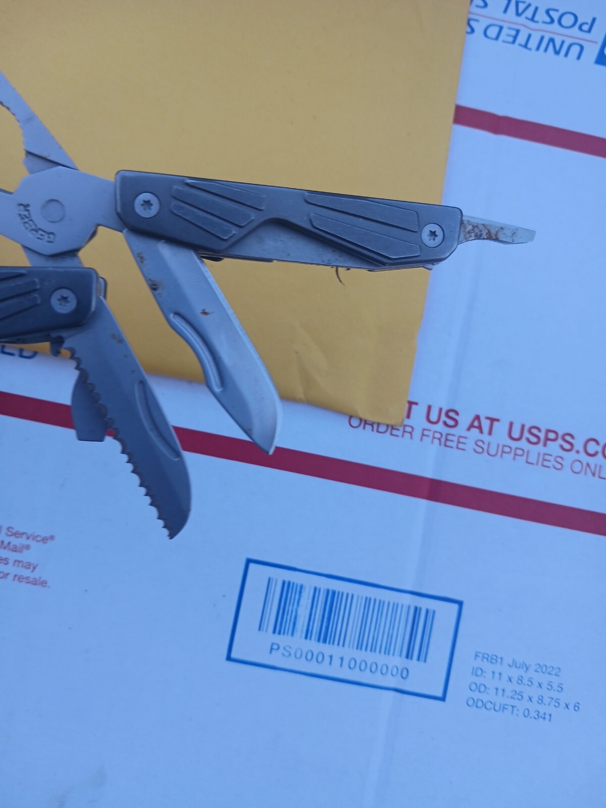 Gerber BG Multi Tool ( Mini Muti Tool )