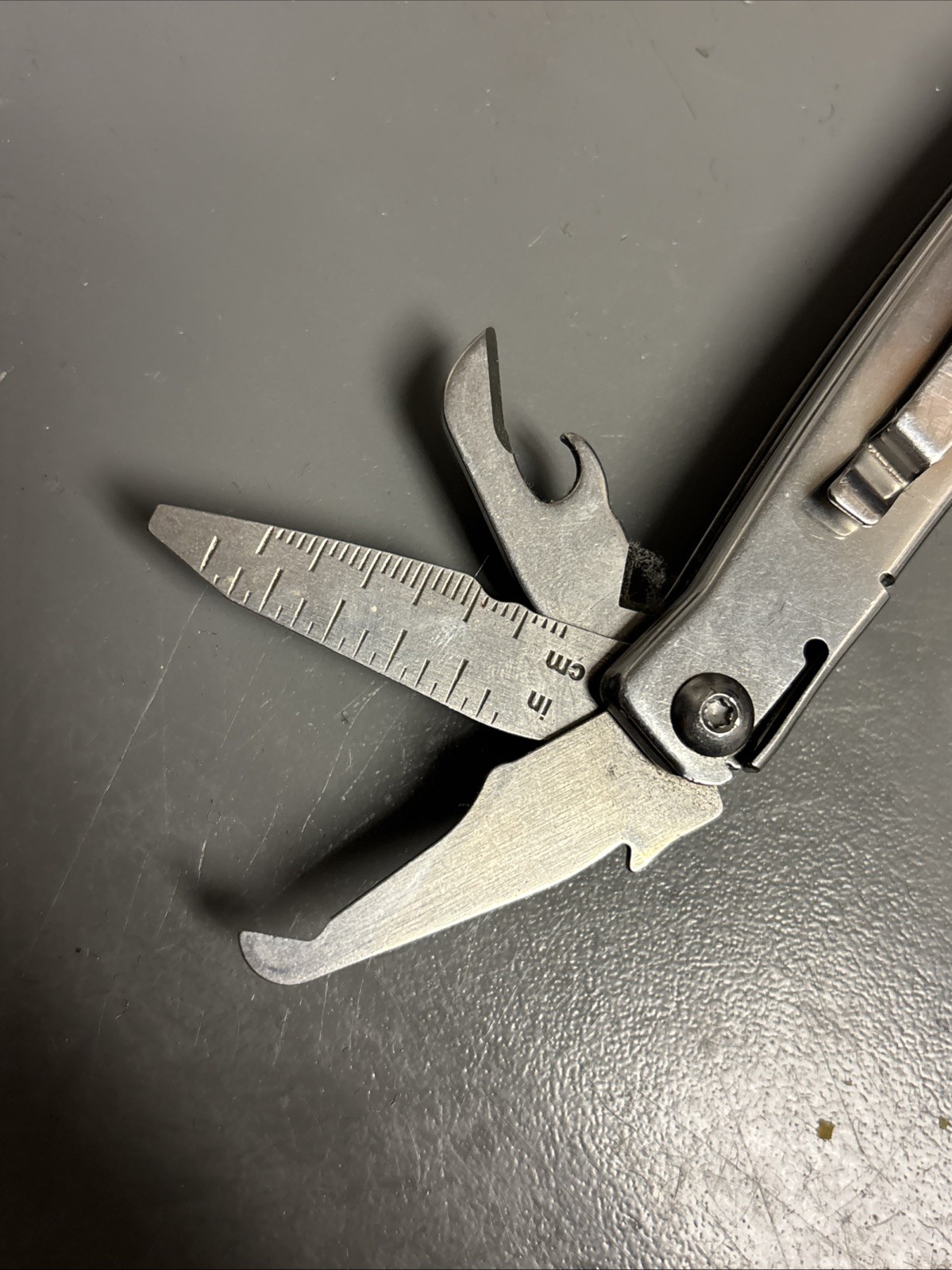 Leatherman Rev Multitool
