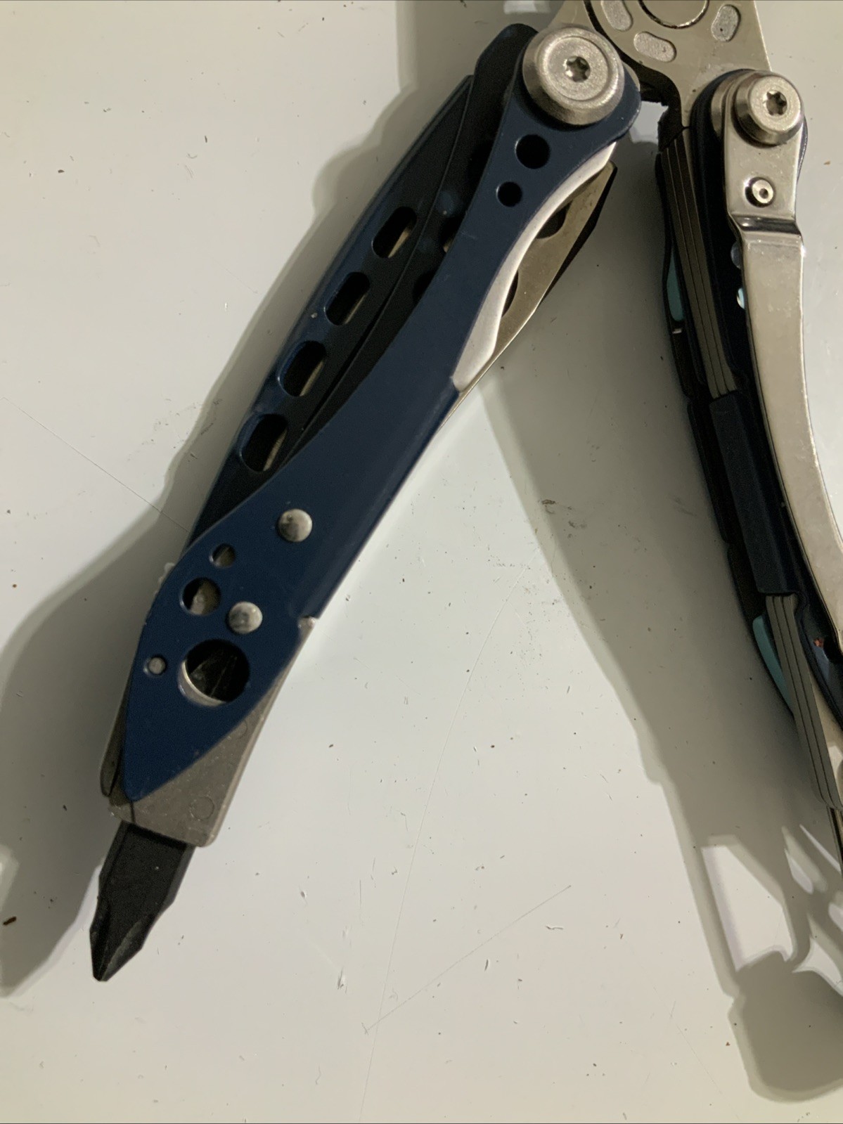 Leatherman SKELETOOL CX Multitool Black – F23