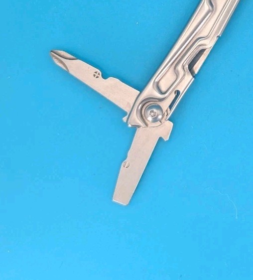 Leatherman Bolster 13 Tool Stainless Steel Multi-Tool!