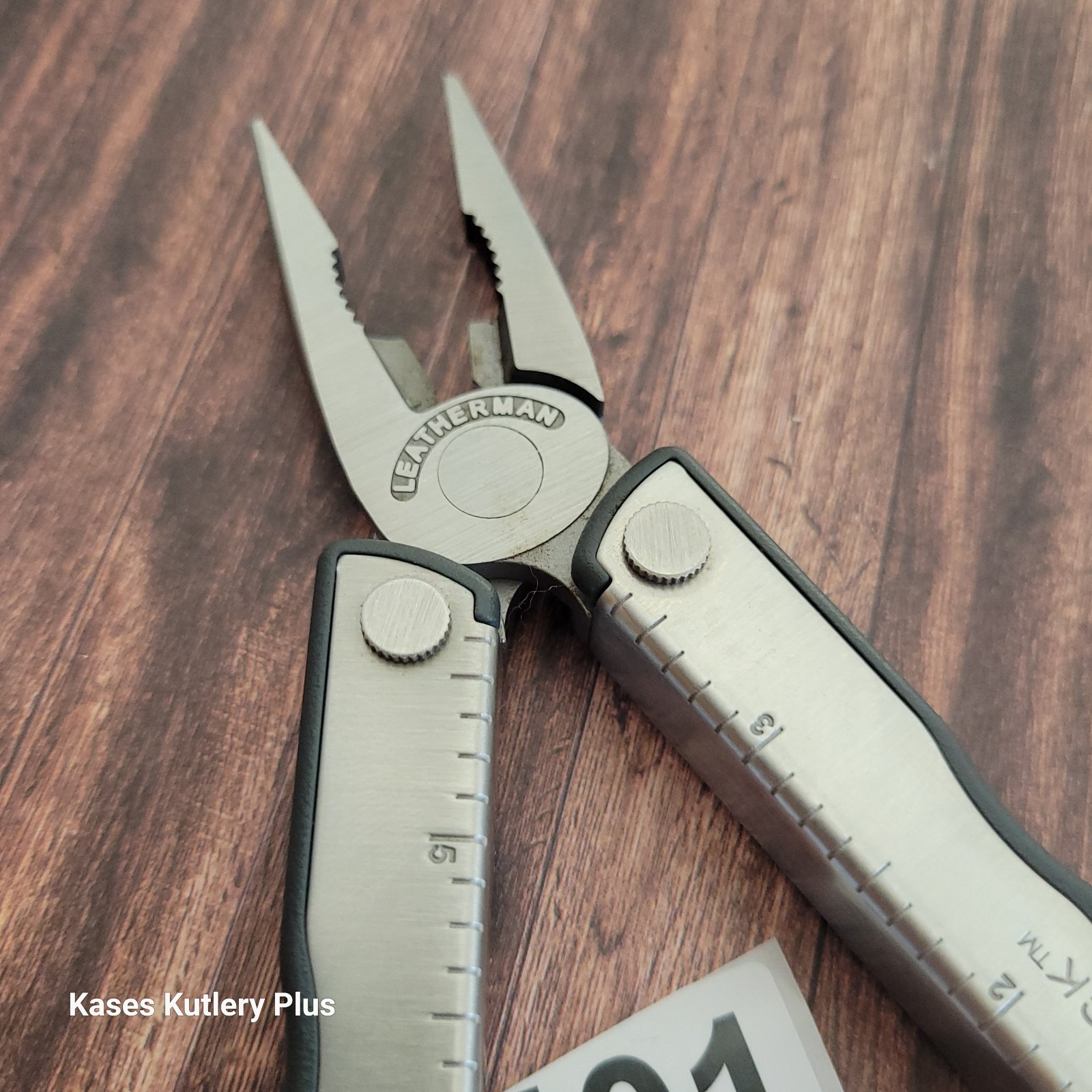 Leatherman Kick Folding Multi Tool Pliers Knife Screwdriver W/Sheath