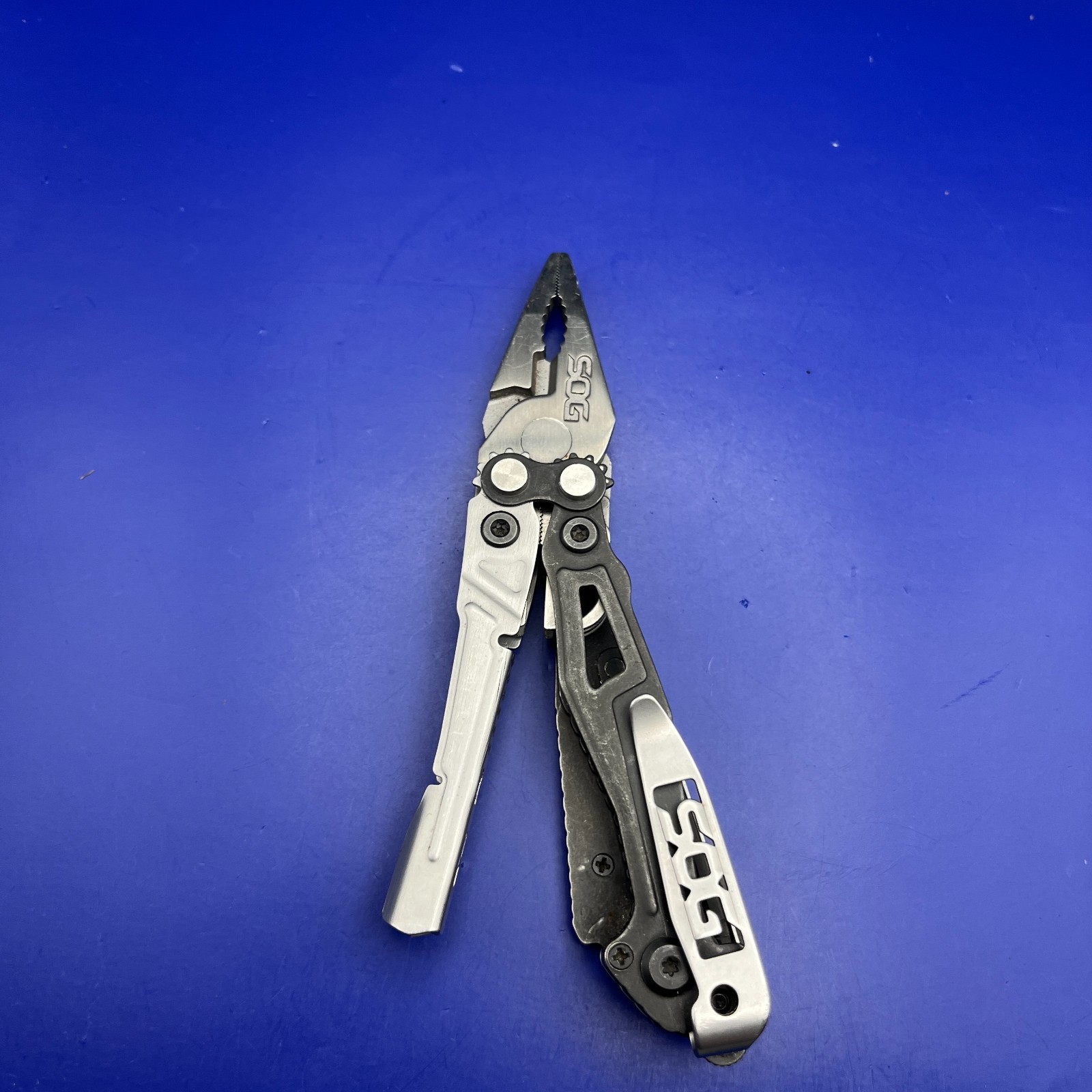 SOG Reactor Folding Pliers Pocket Knife Compact Multi Tool