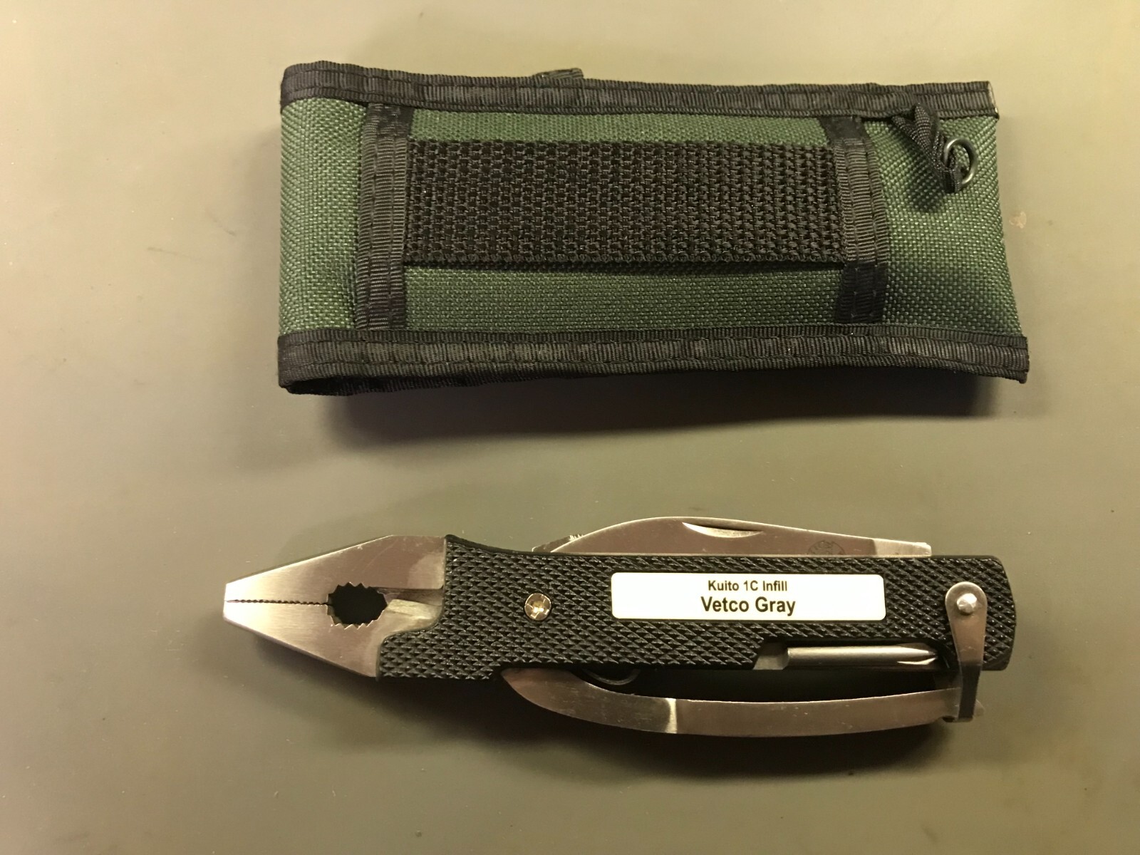 Vtg Barlow Multi-Tool & Pouch-Vetco Gray Advertising -6 Tools including Pliers