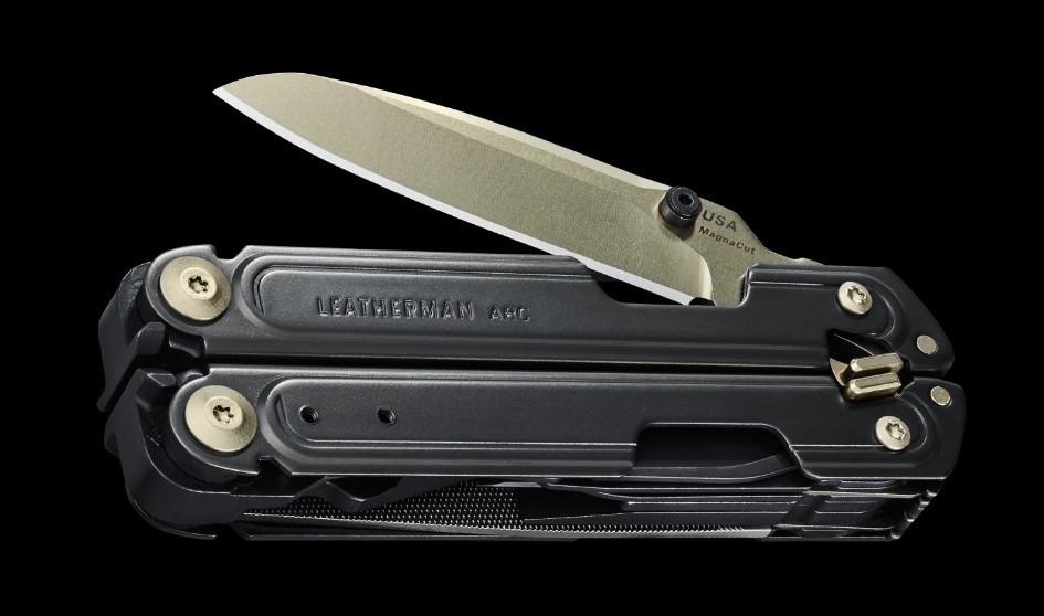 Leatherman Arc Obsidian Multitool Limited Edition – Leather Sheath Included