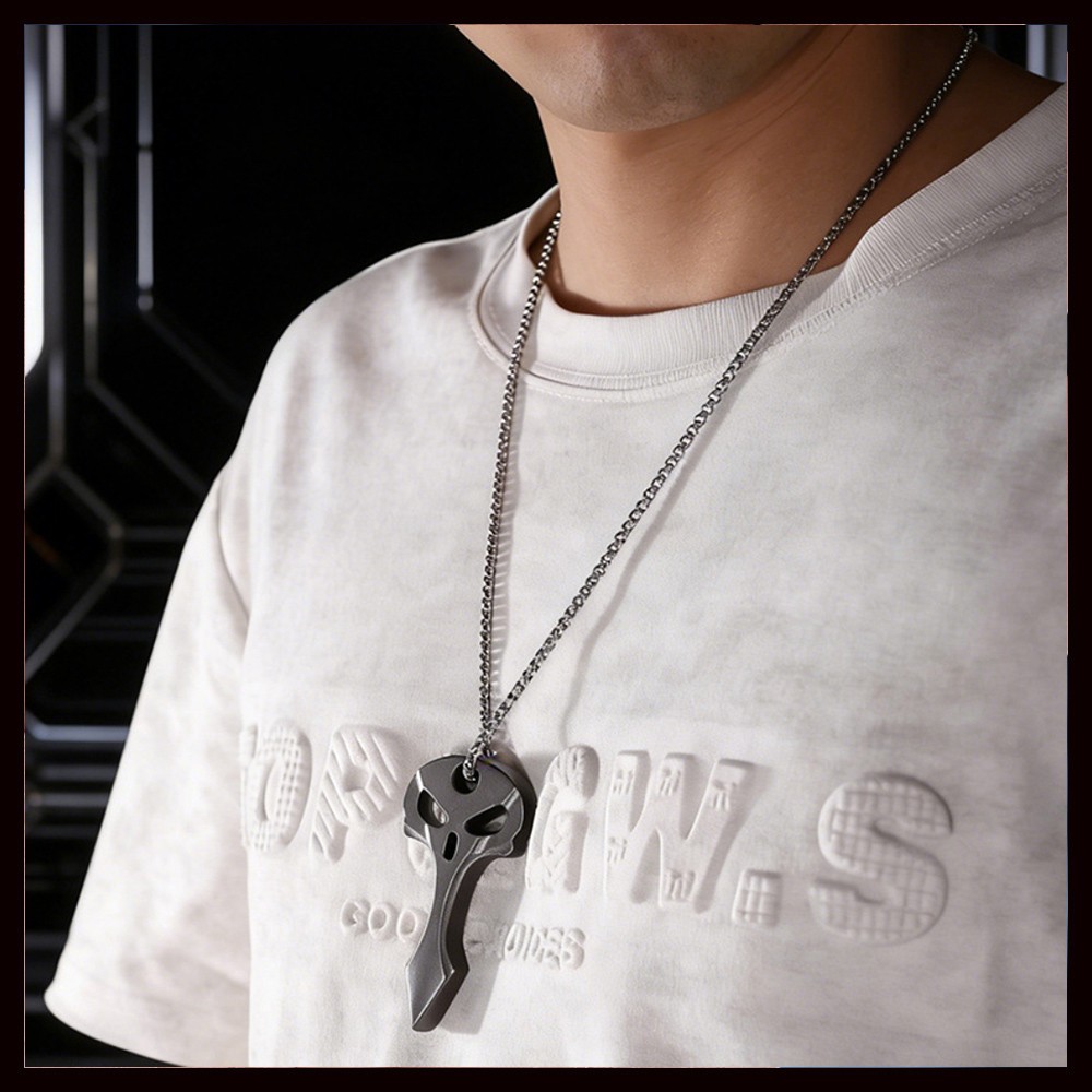 Small skull Multi-functional metal EDC necklace with paracord, alloy pendant