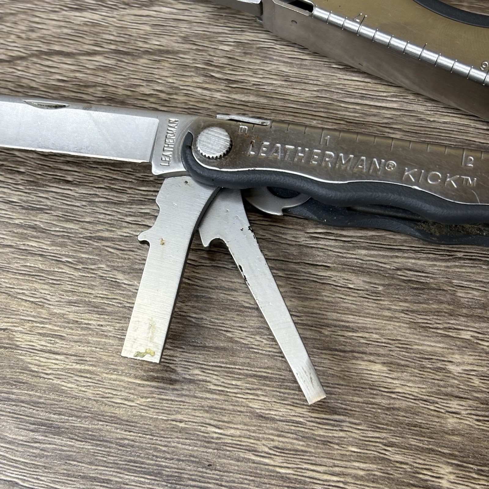 Leatherman Kick Multi-Tool, Knife, Pliers, Retired, Collectible!