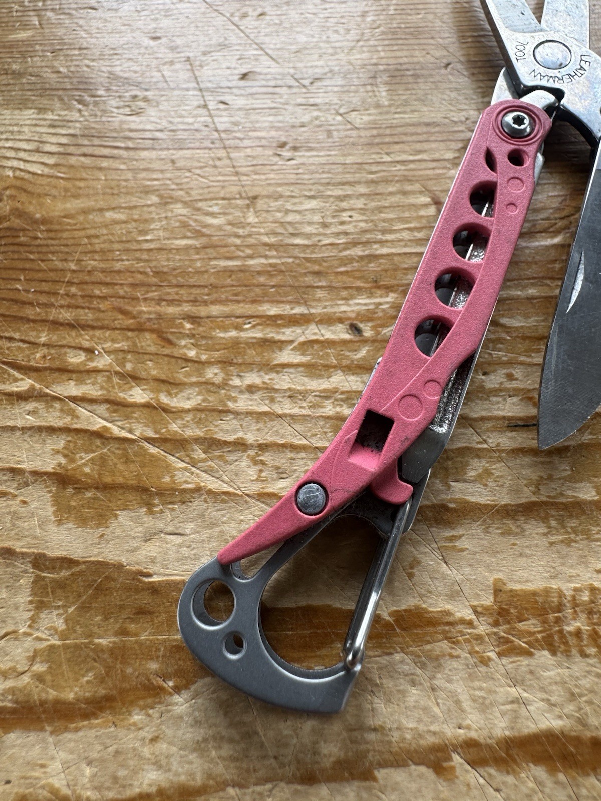 Leatherman Style CS Multi-Tool Pocket Knife Pink Breast Cancer Awareness- Retire