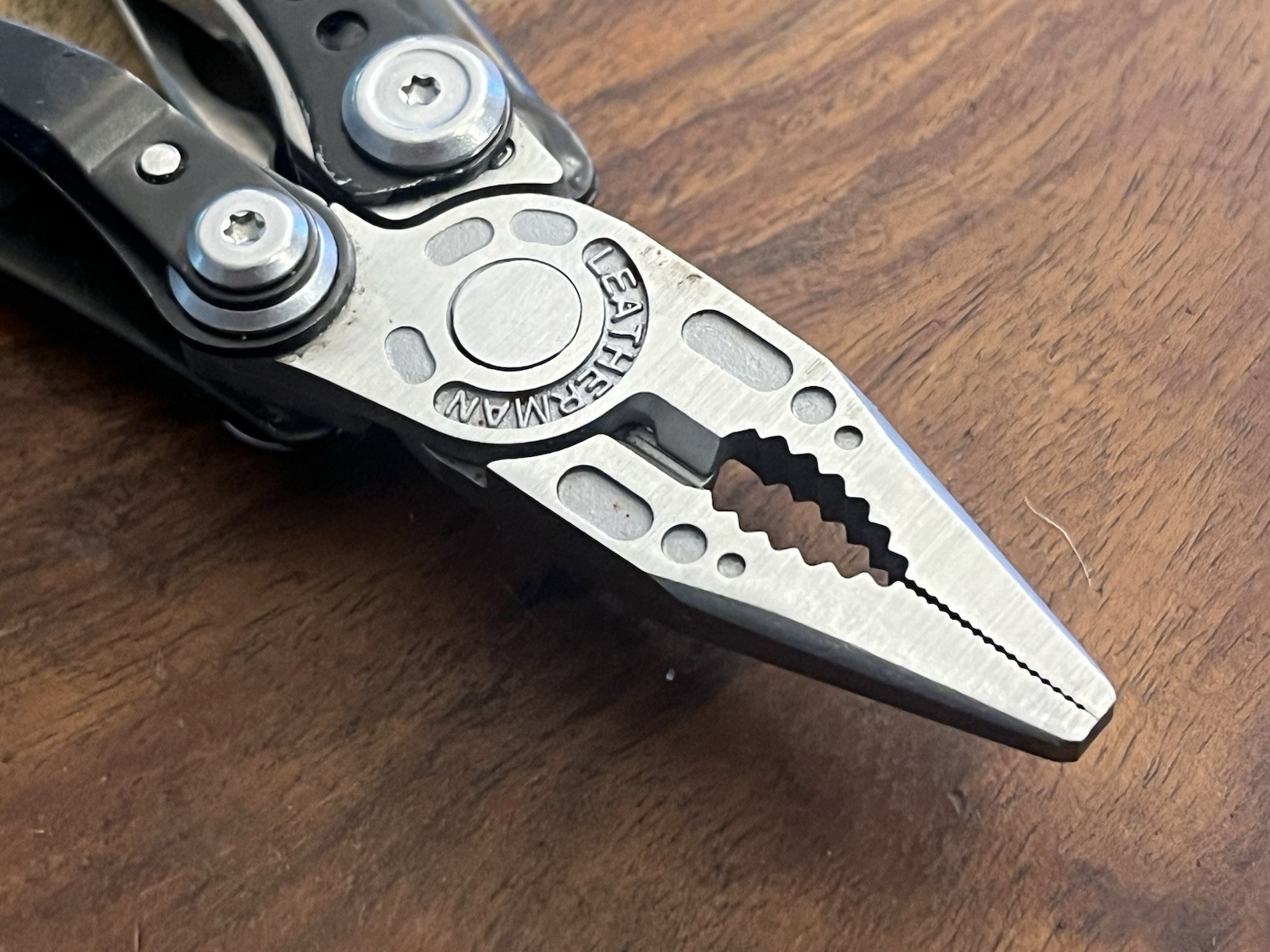 2021 Leatherman Skeletool CX MultiTool 154CM Blade SUPER NICE w/New Nylon Sheath