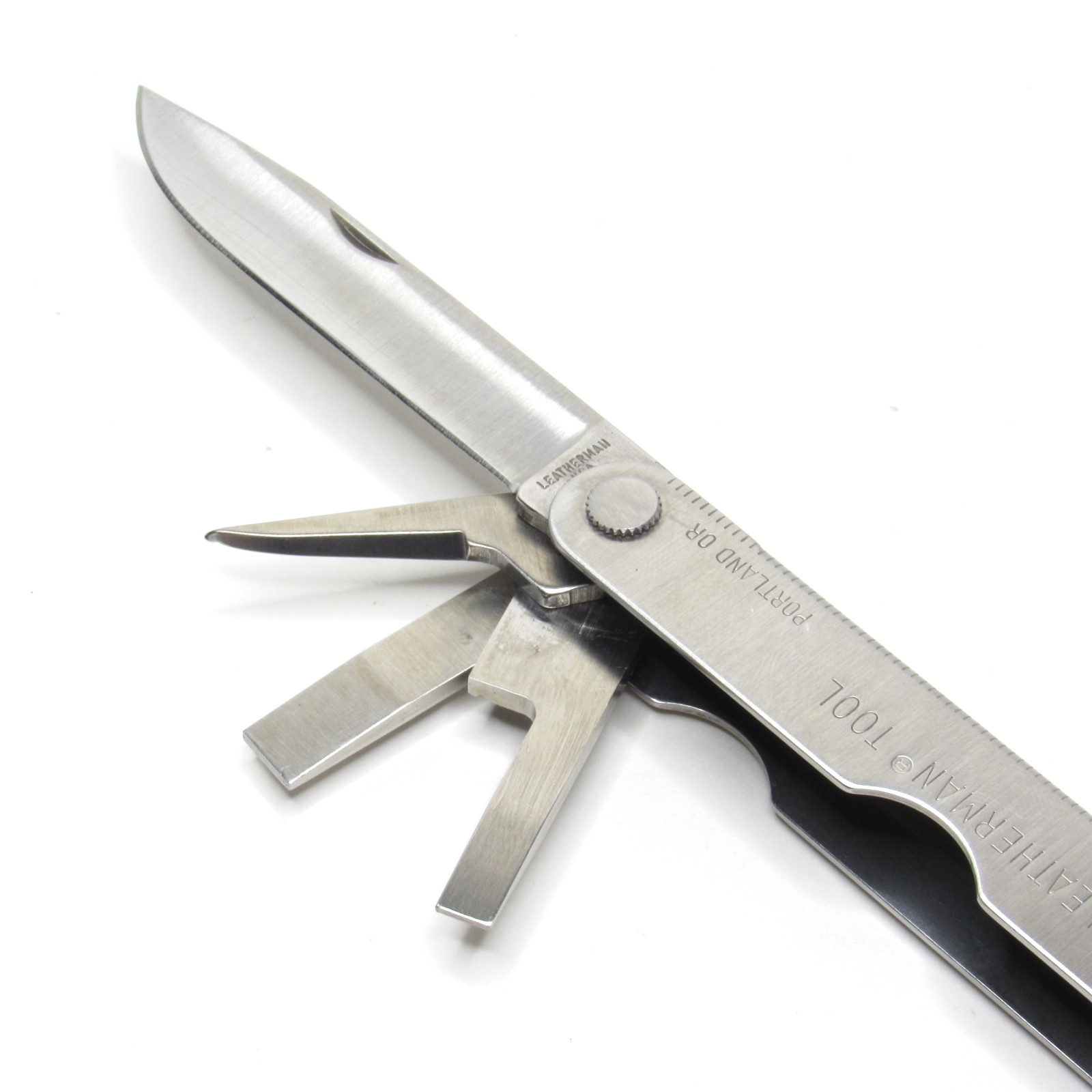 Leatherman Multi Tool w/ Leather Case Cabela’s Portland OR 09/96 Stamp Vintage
