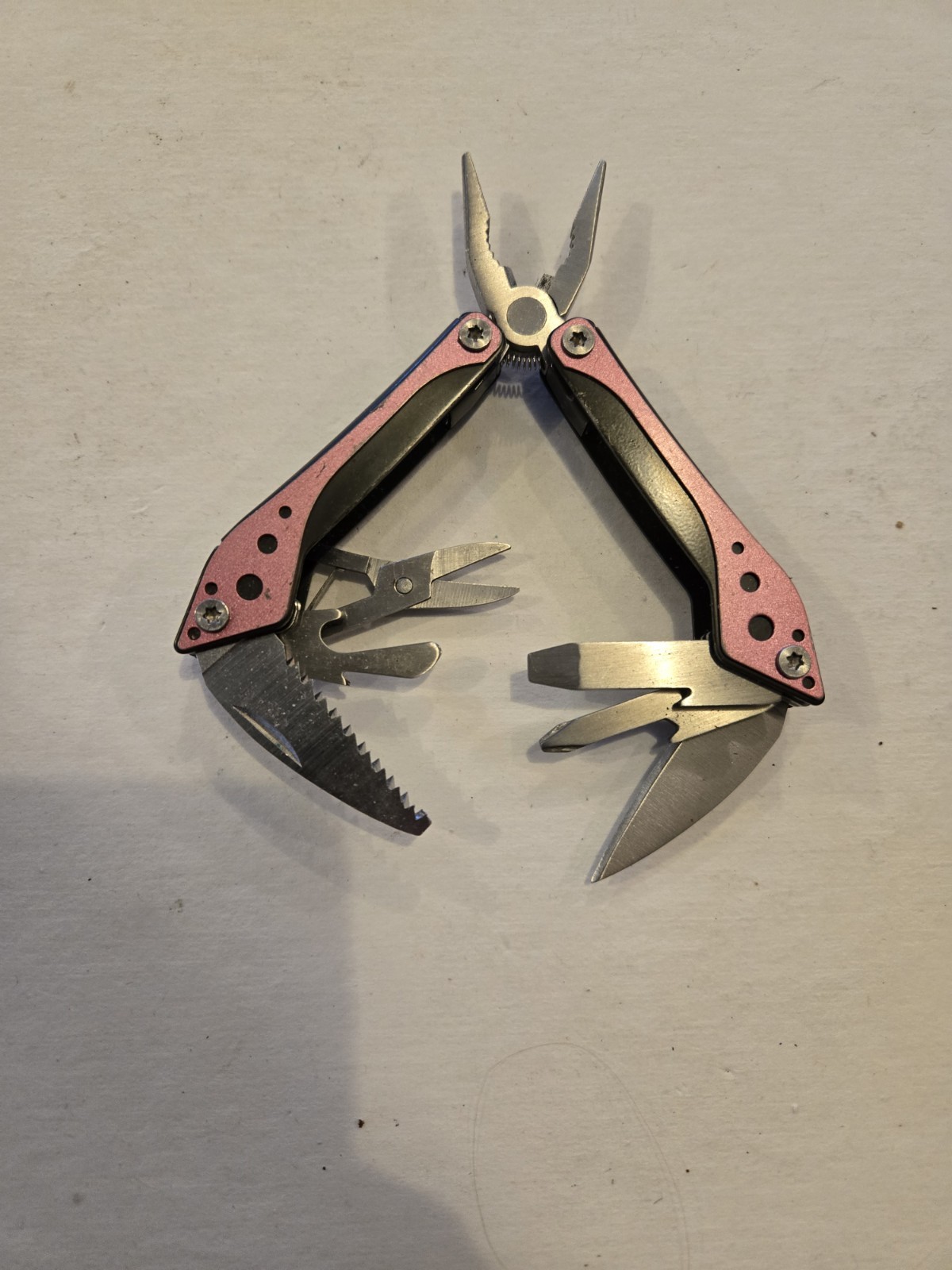 Cabela’s Mini Multi-Tool Pliers 7 Tools, Pink