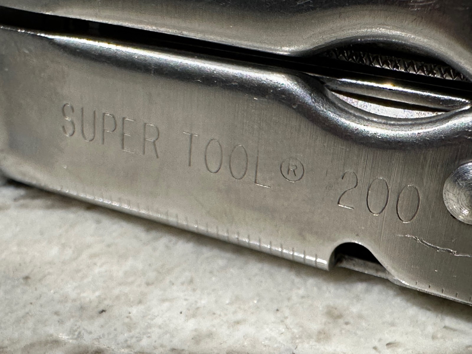 LEATHERMAN Super Tool 200 Vintage Retired USA Multi-Tool Stainless Preowned GUC
