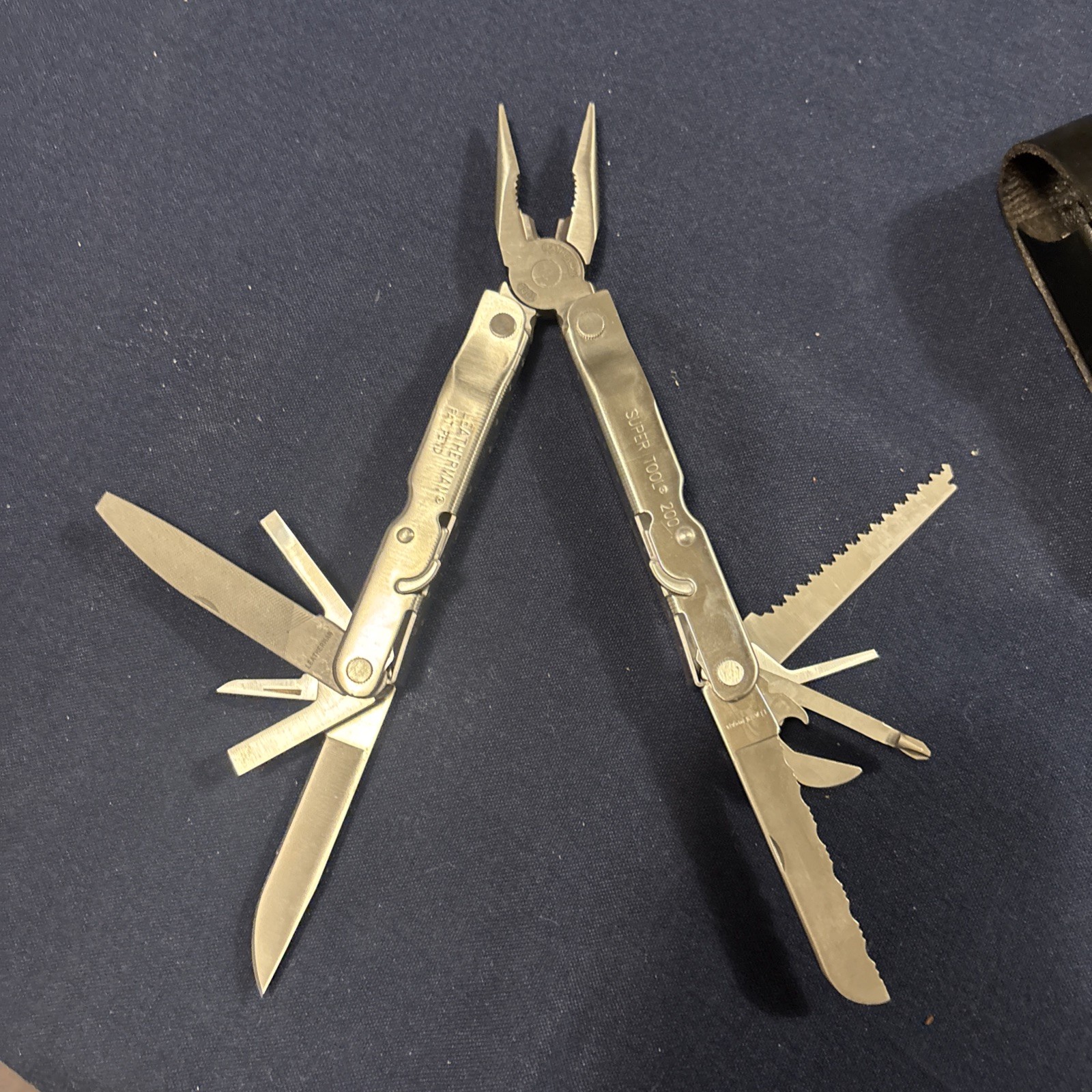 Leatherman Tool PST w/Leather Sheath Multi-tool Knife 04/96 – (PST II Tool Set)