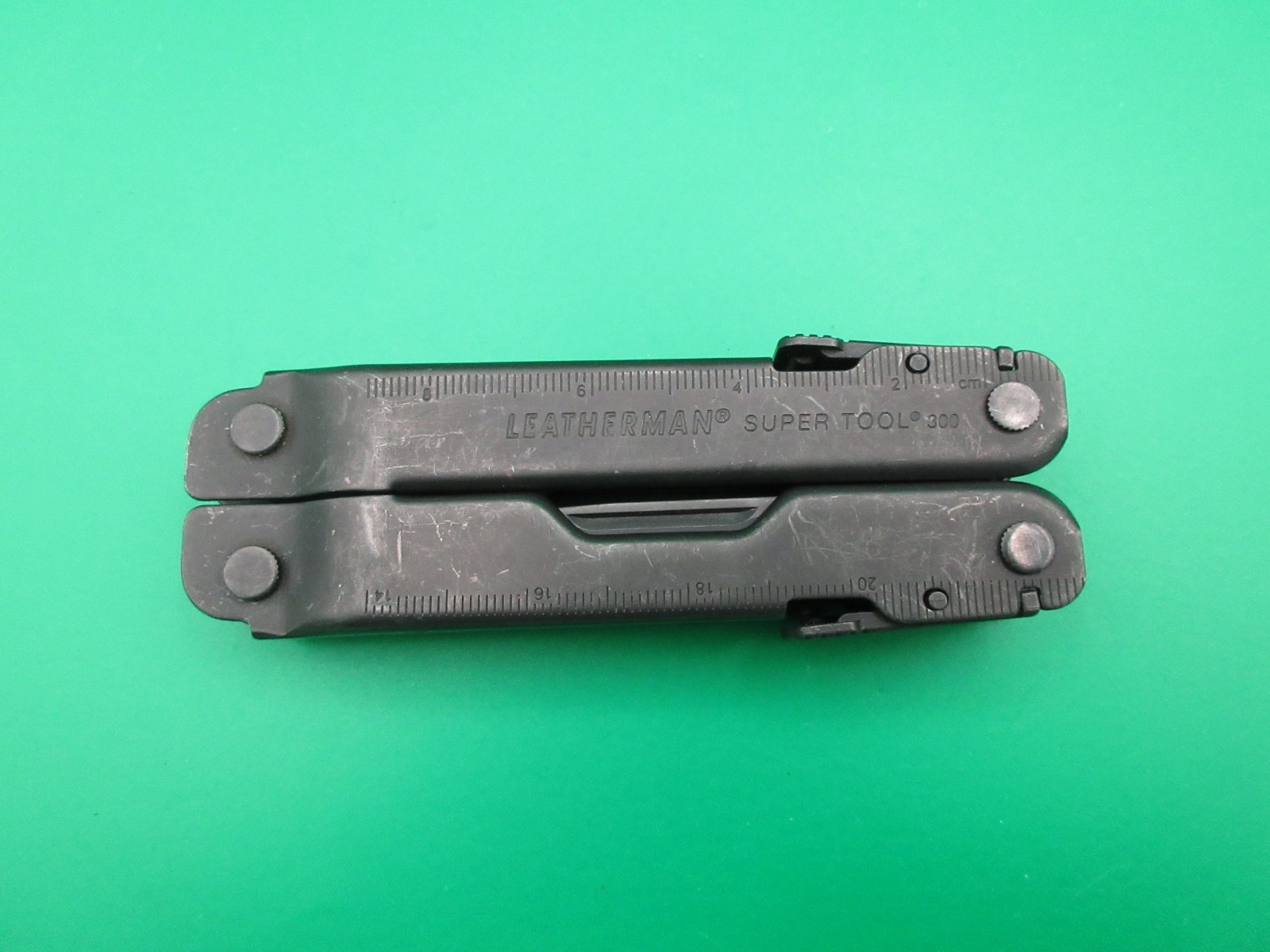 Leatherman Super Tool 300 Black Oxide Multi Tool Folding Knife USA #13A