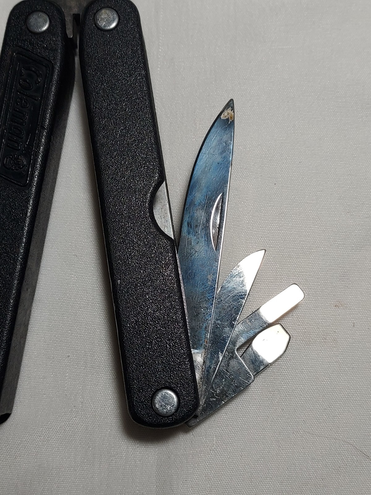 Coleman Multi Tool with Nylon Pouch – Pliers, Blade, Screwdrivers