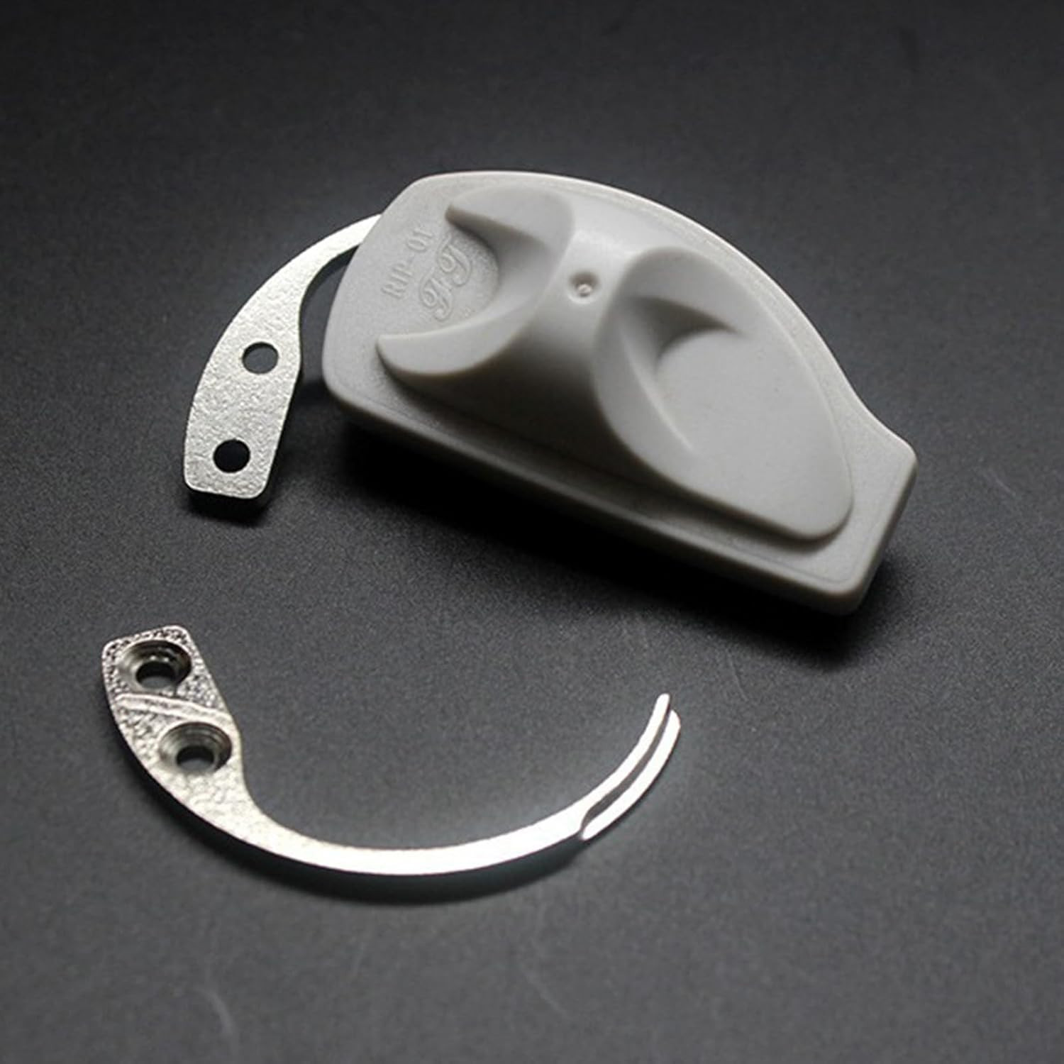 2 Pcs Portable Stainless Steel Special Tools, Supermarket & Clothing Hooks (Silv