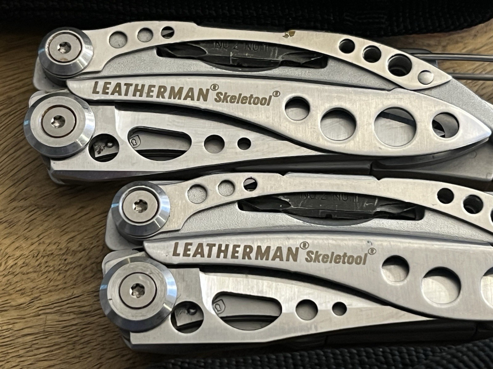 Leatherman Skeletool MultiTools SUPER NICE!! w/New Molle Sheath (Lot Of 2)
