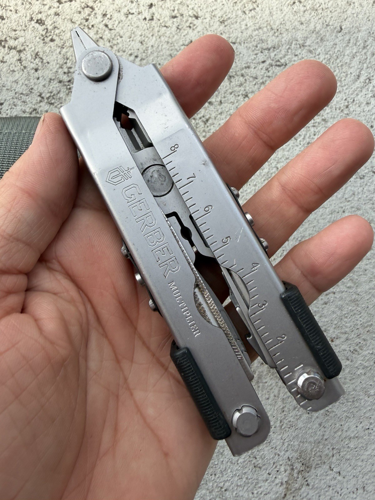 GERBER MP600 MULTI-PLIER TOOL MILITARY, HUNTERS SILVER W/ACU CASE/POUCH EXC.!
