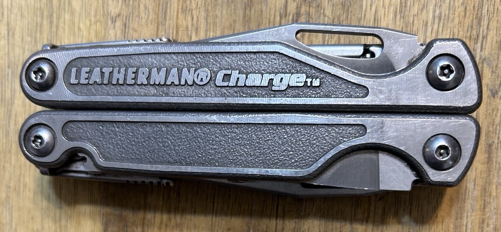 Leatherman Charge Multitool Titanium 154cm With Sheath Nice