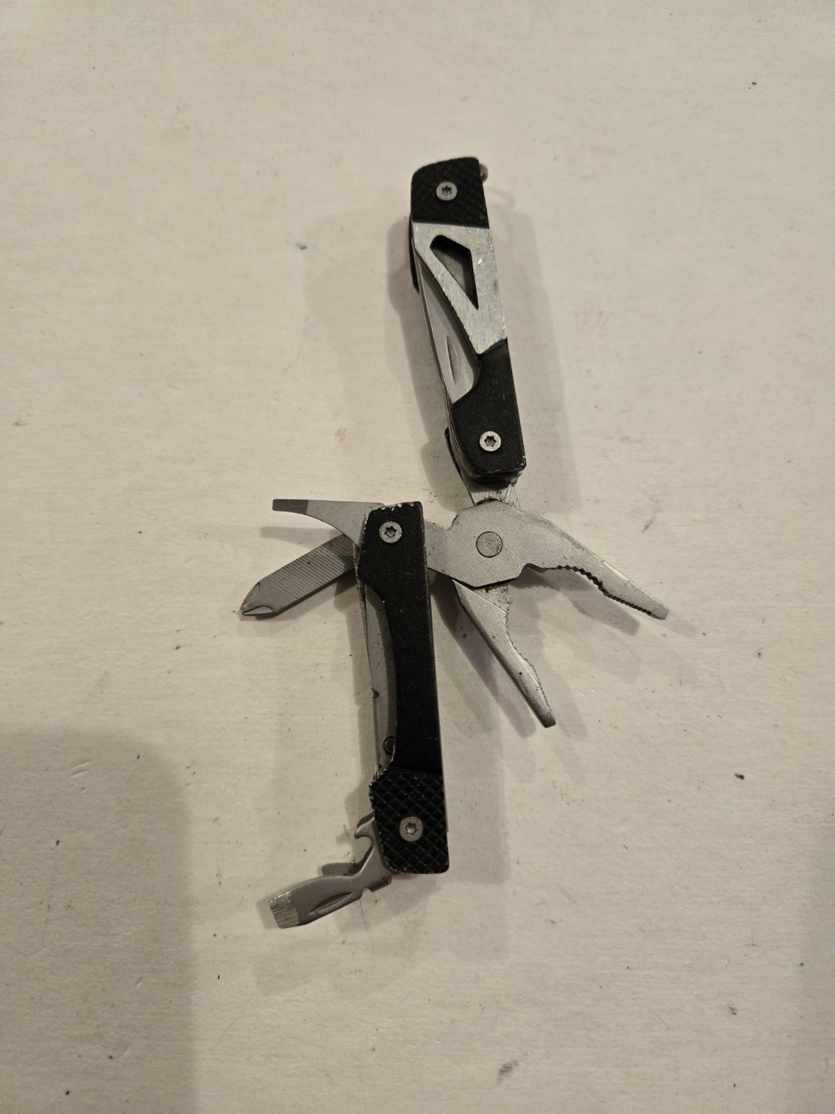 Gerber Vise – Pocket Multi-Tool – Black Stainless Steel