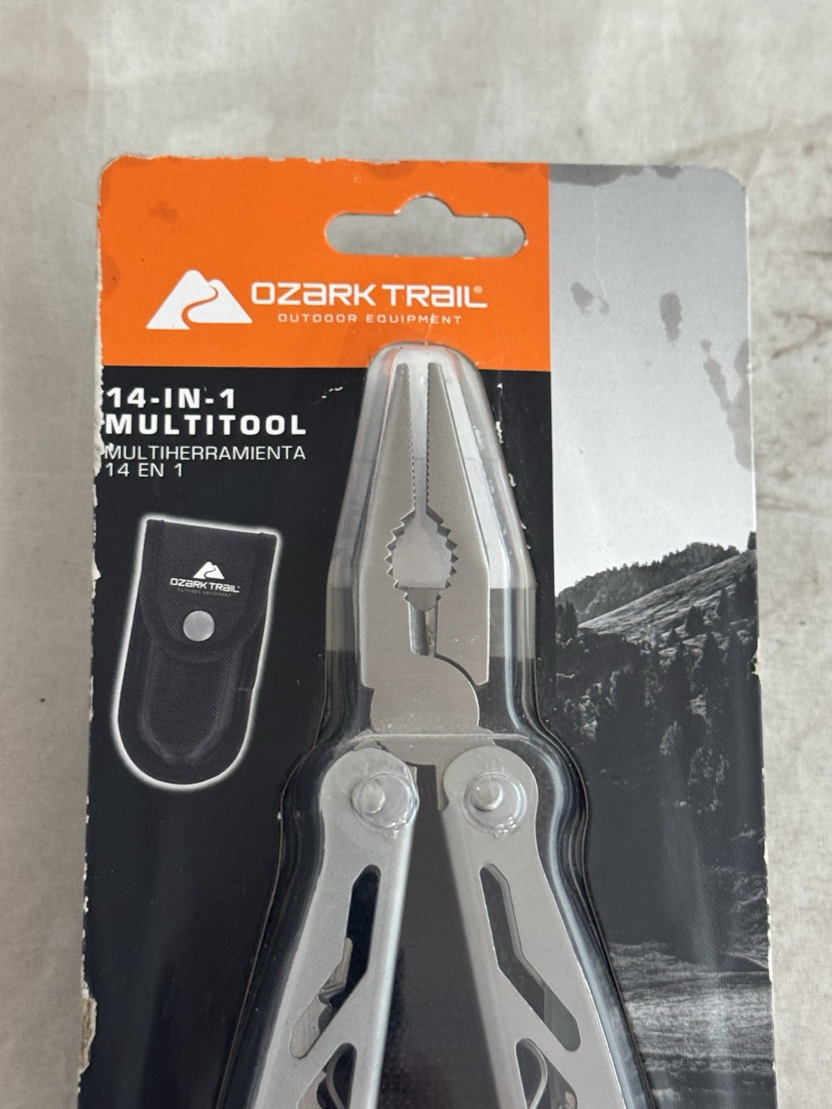 NEW Ozark Trail 14 in 1 Multitool Pliars, Knife, Bottle Opener with Carry Case