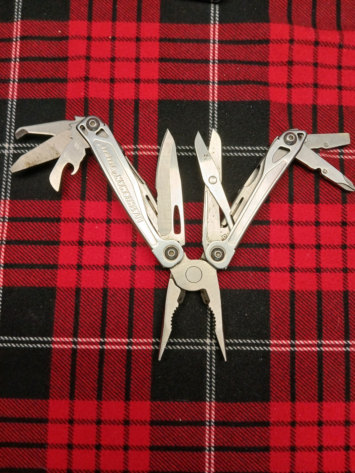 Leatherman Wingman Multi-Tool Nice Condition