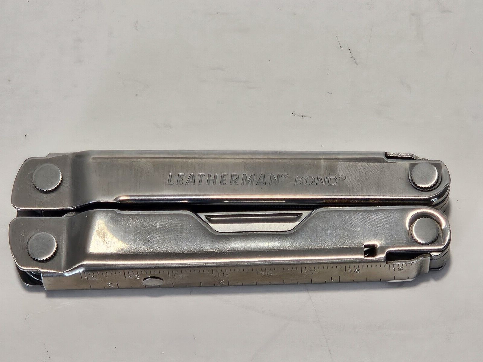 Leatherman Bond Stainless Steel Multi Tool Brand New