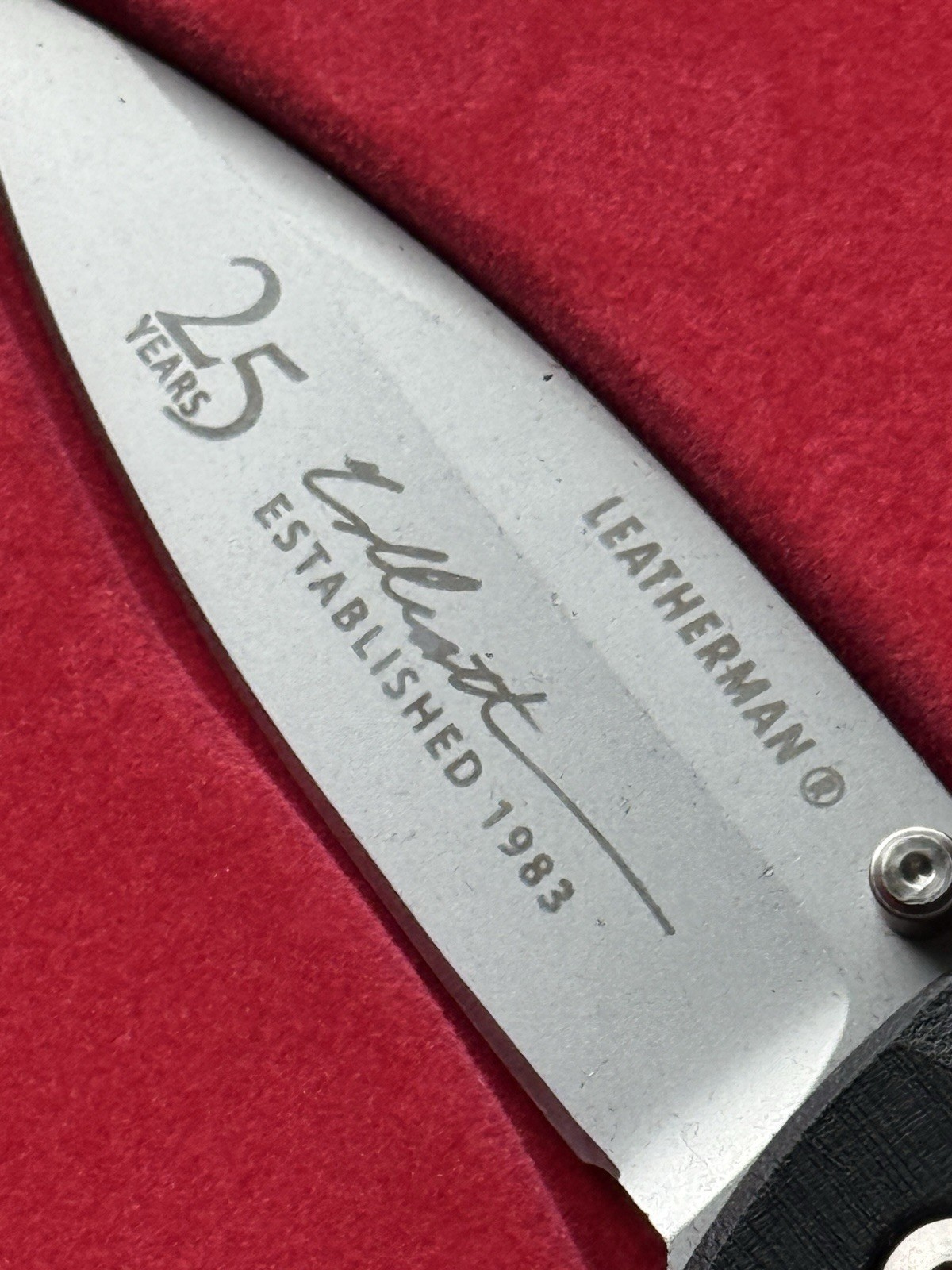 Limited Edition Leatherman AL 25th anniversary set with Crater c33L